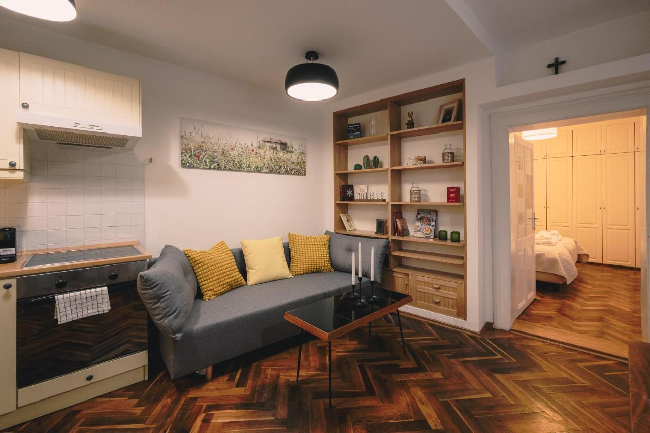 Skau Family Venturska Appartamento Bratislava Esterno foto